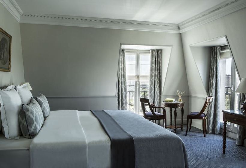سوییت جونیور, Brighton  Esprit De France