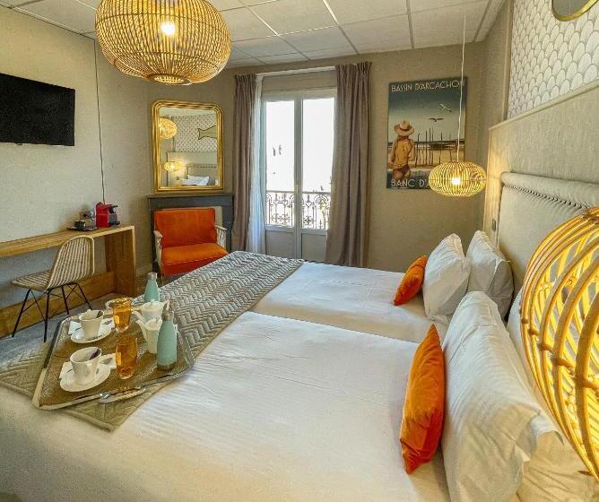 Номер Стандарт Вид на Море, Grand Hôtel Richelieu