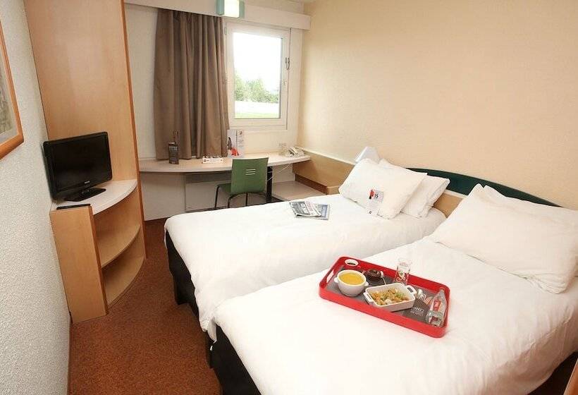Номер Стандарт, Ibis Auxerre Sud