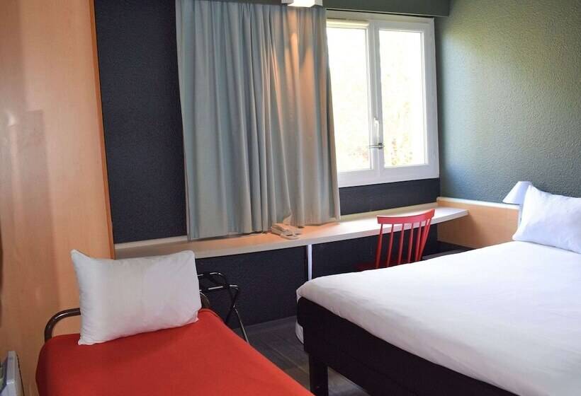 Номер Стандарт, Ibis Chartres Ouest Lucé