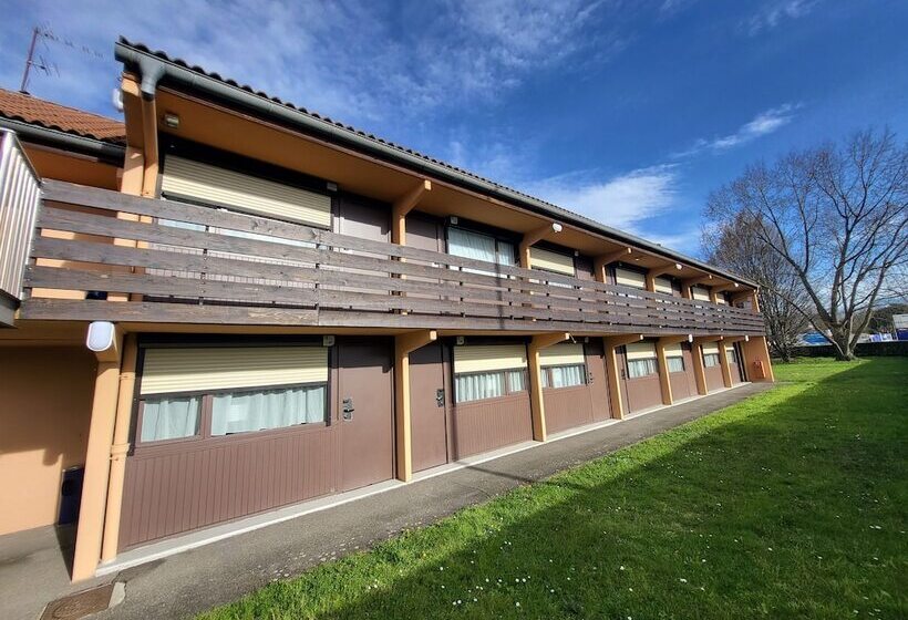 Номер Стандарт, Kyriad Tarbes  Bastillac