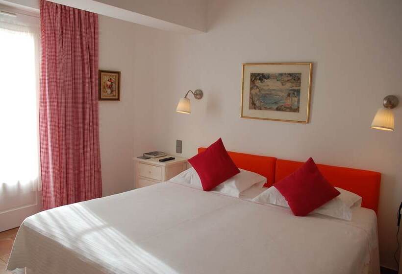 Quarto Estandar, La Ferme D Augustin