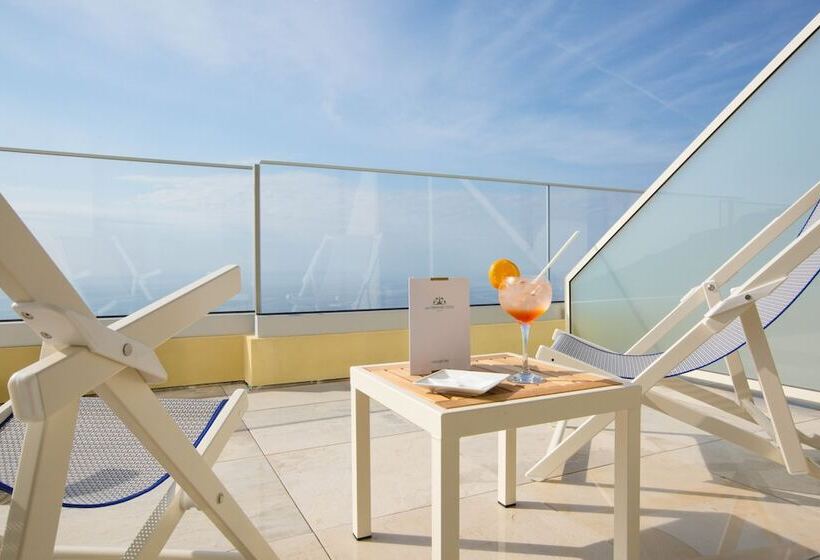 海の見えるコンフォートルーム, Les Terrasses D Eze   Hôtel & Spa