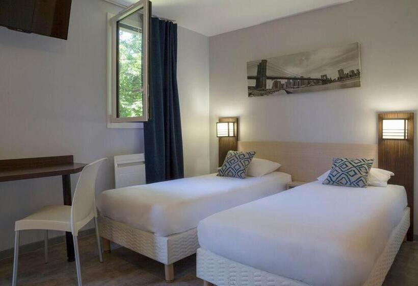 Семейный Номер Superior, The Originals City, Hotel Novella Confort, Nantes Est