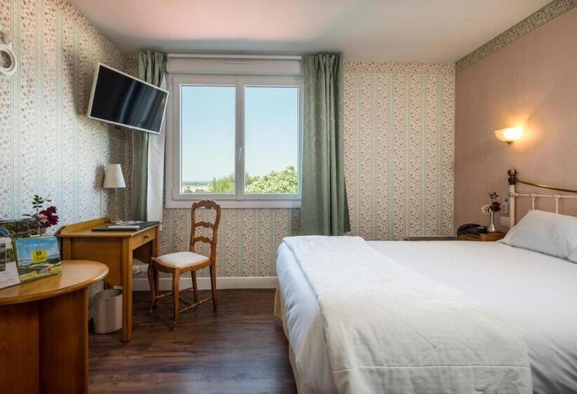 Номер Комфорт, L Ermitage Hotel & Restaurant