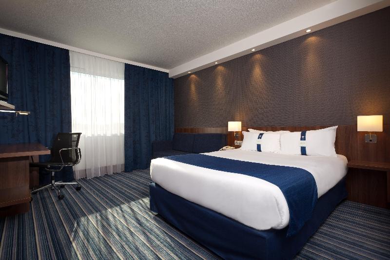Номер Стандарт, Holiday Inn Express Strasbourg   Sud, An Ihg