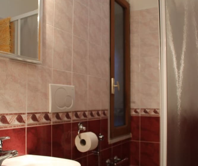 Номер Стандарт Трехместный, Hôtel Lutetia