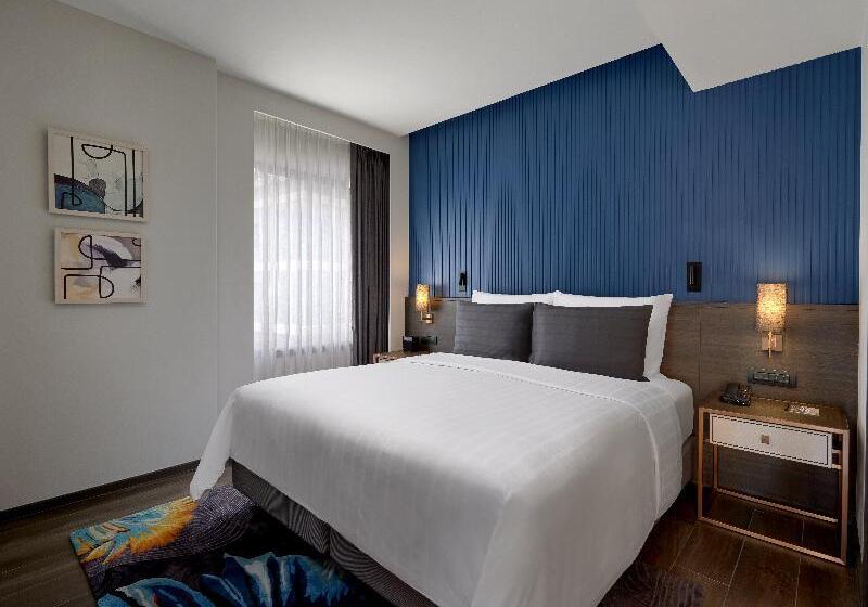 Номер Стандарт, Mercure Versailles Paris Ouest