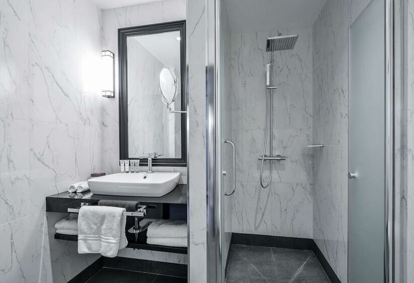 اتاق استاندارد با تخت دوبل, Maison Astor Paris, Curio Collection By Hilton
