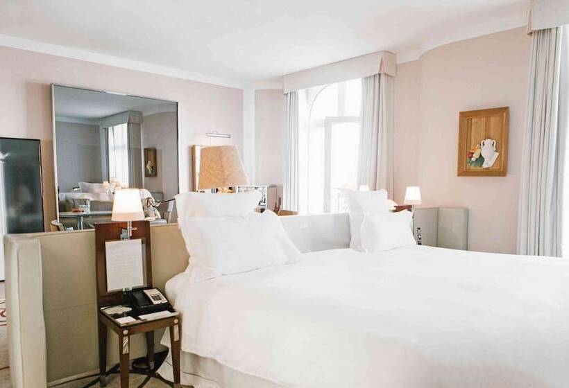 سوییت جونیور, Le Royal Monceau  Raffles Paris