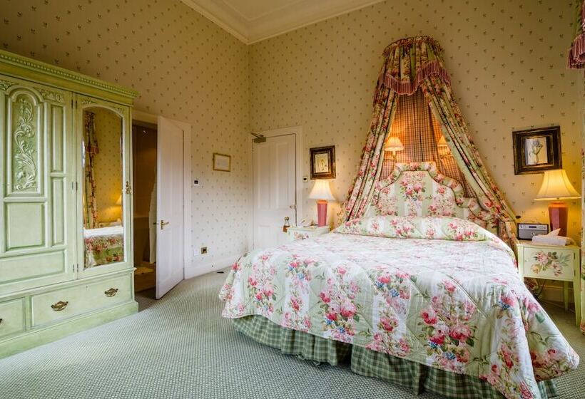 Номер Стандарт, Inverlochy Castle
