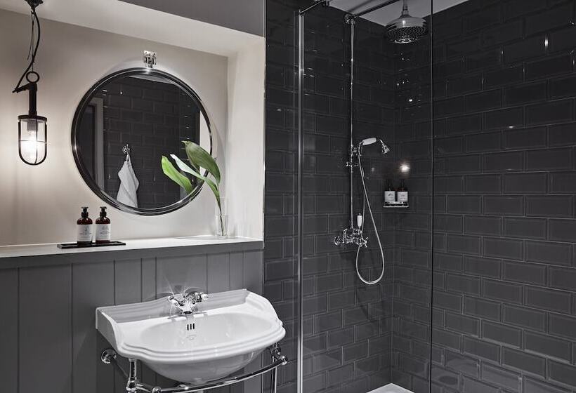 Номер Стандарт, Kimpton Charlotte Square, An Ihg