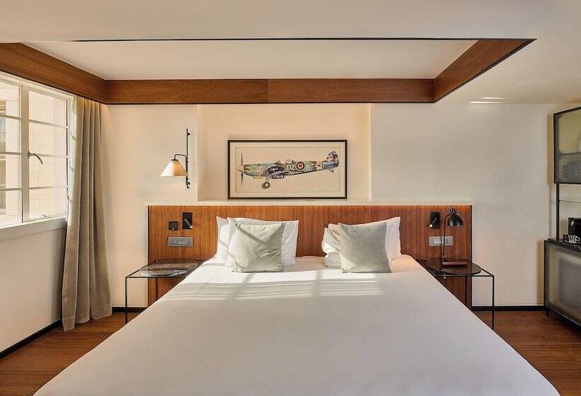 Habitación Estándar Comunicada, Melia White House