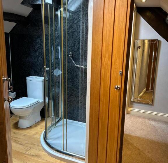 غرفة قياسية, Royal Oak Appleby