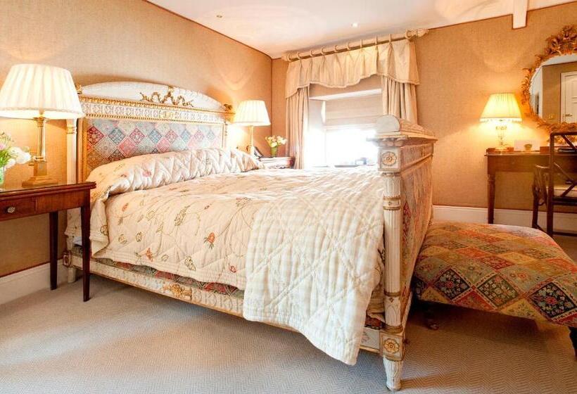 Номер Стандарт, Summer Lodge Country House