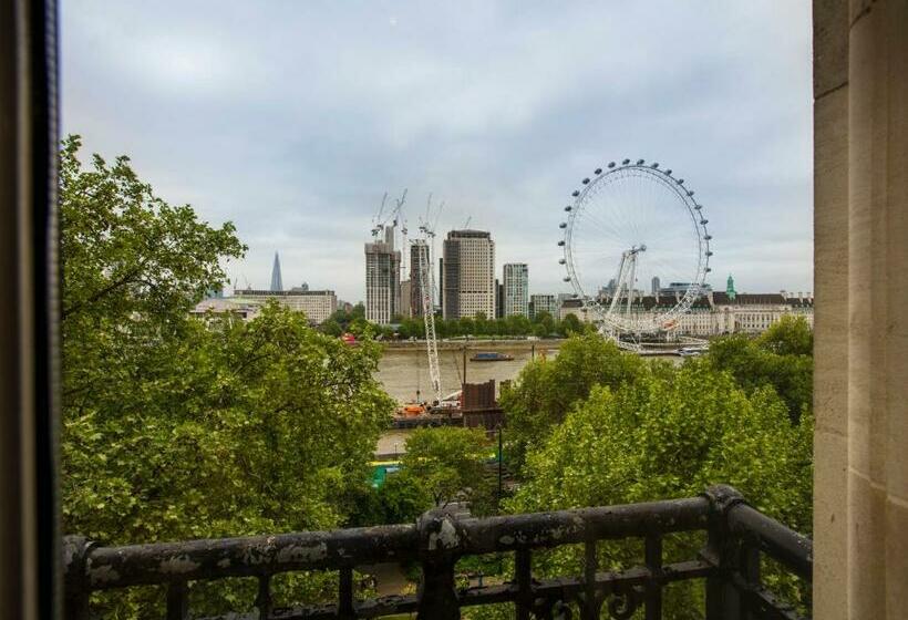 스탠다드 룸 킹사이즈 침대, The Royal Horseguards Hotel, London