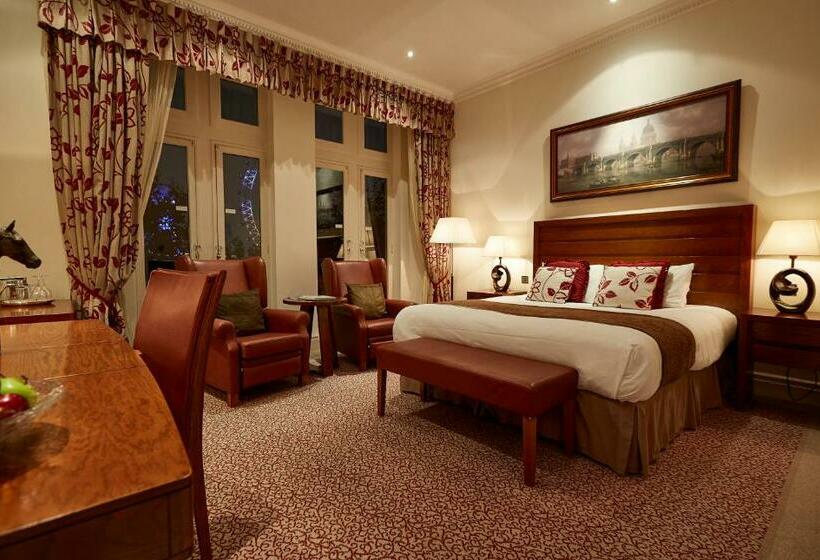 Стандартный Номер Кровать Кинг, The Royal Horseguards Hotel, London