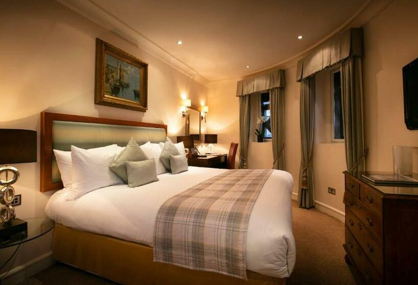سوییت, The Royal Horseguards Hotel, London