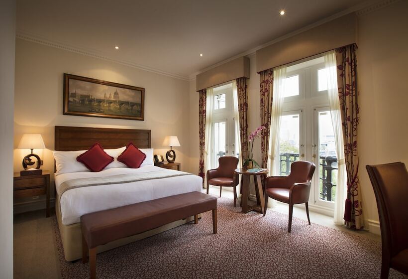 Номер Deluxe Вид на Сад, The Royal Horseguards Hotel, London