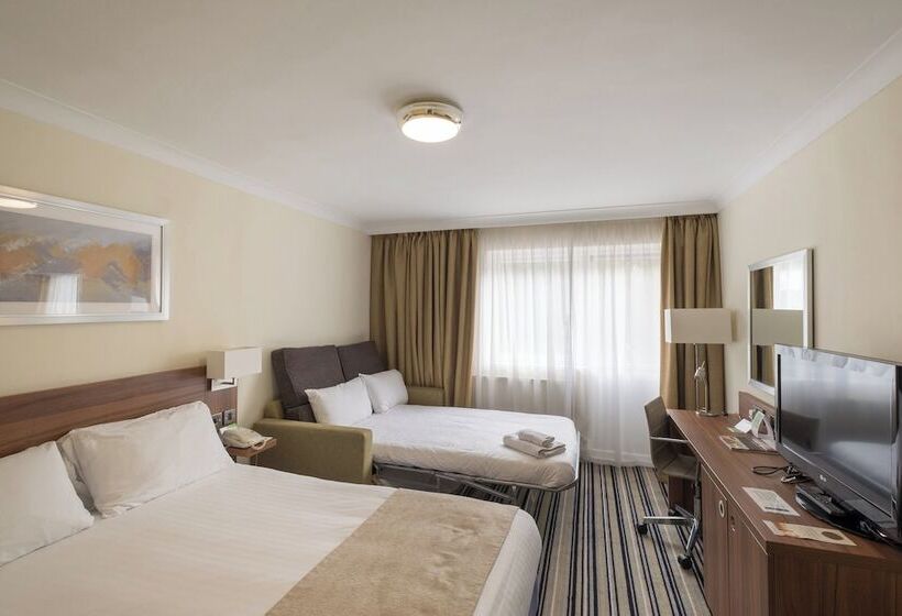 اتاق پرمیوم, Holiday Inn Swindon, An Ihg