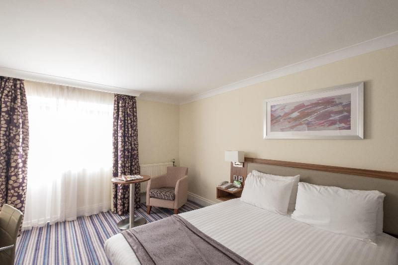 اتاق پرمیوم, Holiday Inn Swindon, An Ihg