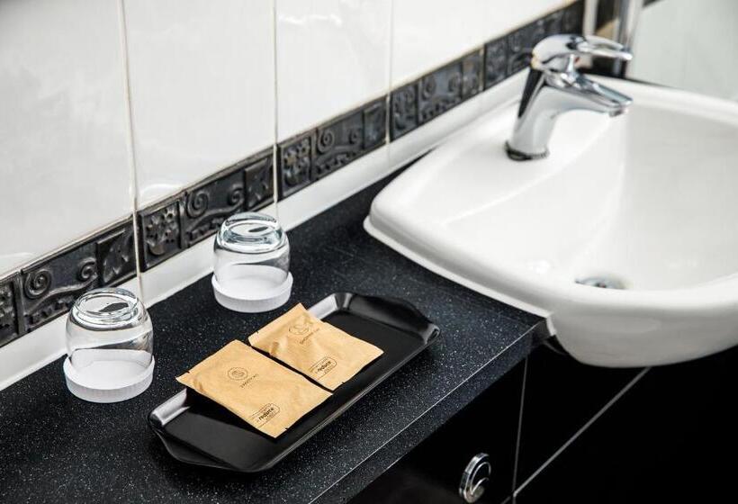 Семейный Номер Классика, Mercure Ayr