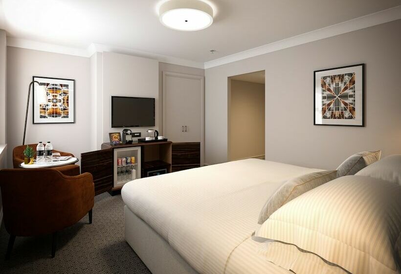 Номер Deluxe Кровать Кинг, Strand Palace