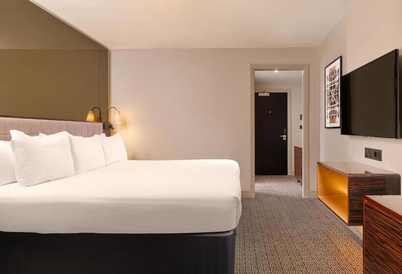 Номер Deluxe Кровать Кинг, Strand Palace