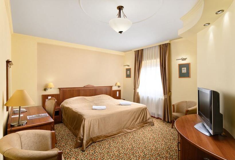 Номер Стандарт, Aranyhomok Business City Wellness
