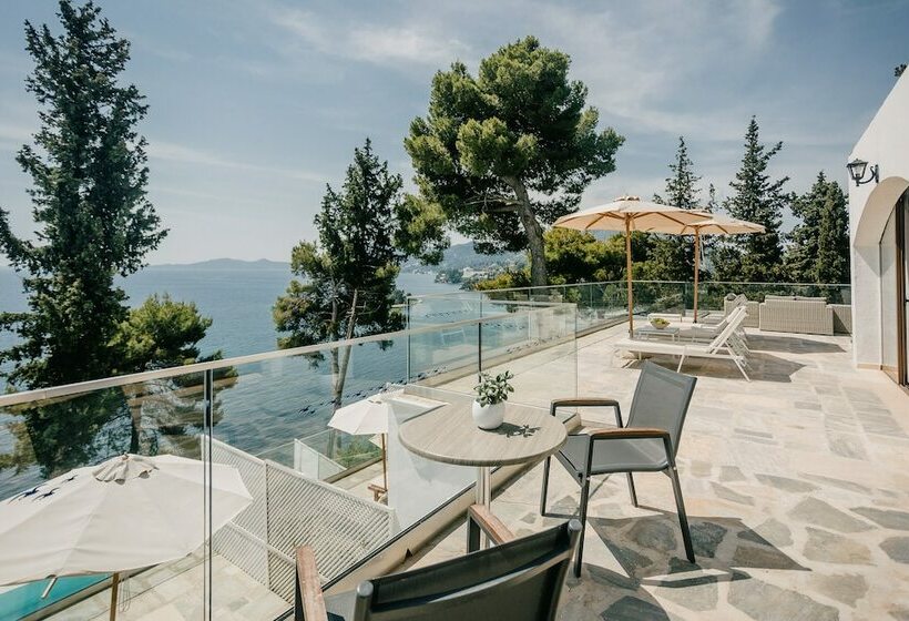 Семейное Бунгало, Corfu Holiday Palace