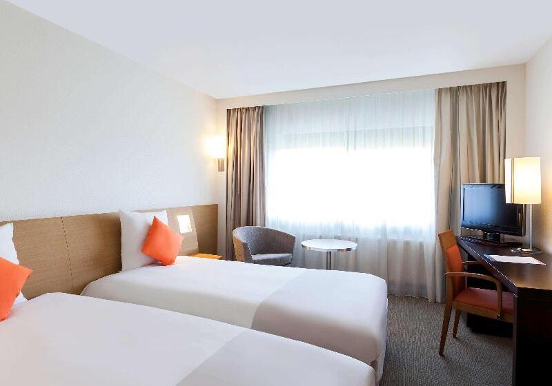 Номер Superior, Novotel Athens