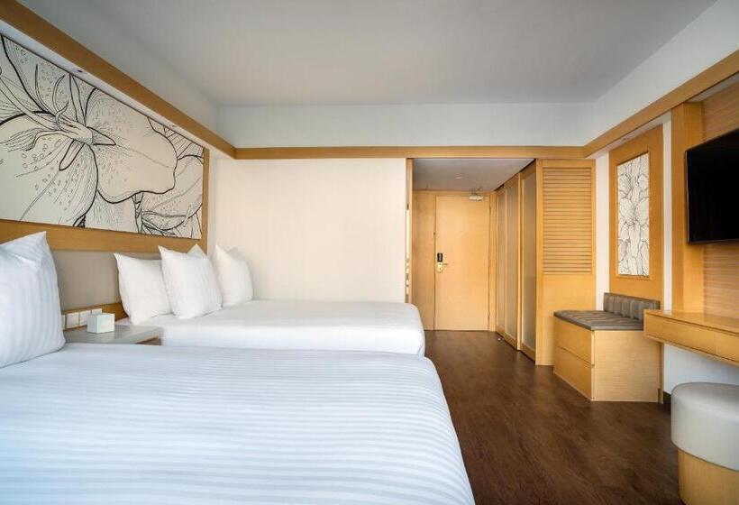 Premium Family Room, The Park Lane Hong Kong A Pullman