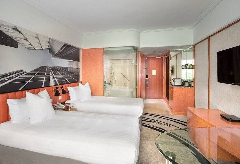 اتاق سوپریور با چشم‌انداز شهر, The Park Lane Hong Kong A Pullman