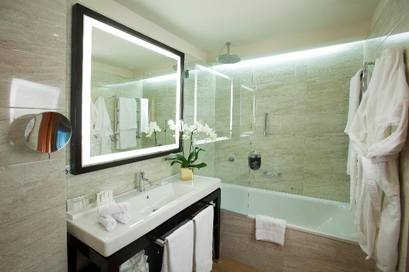 اتاق لوکس, Starhotels Michelangelo Florence