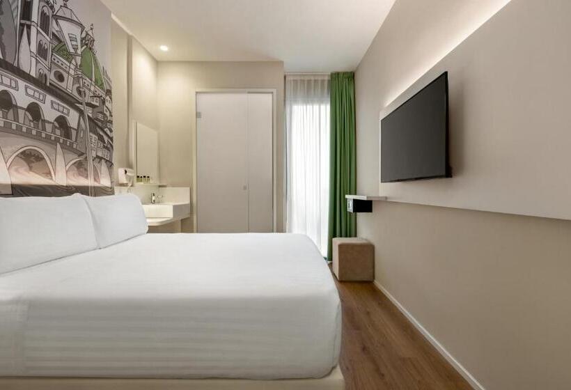 Quarto standard, Wyndham Garden Florence