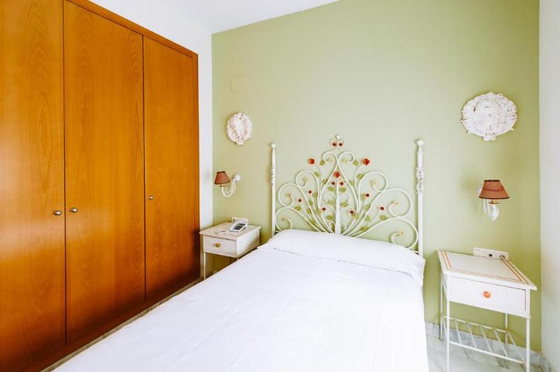 اتاق استاندارد با تخت بزرگ, Crowne Plaza Rome St. Peter S, An Ihg