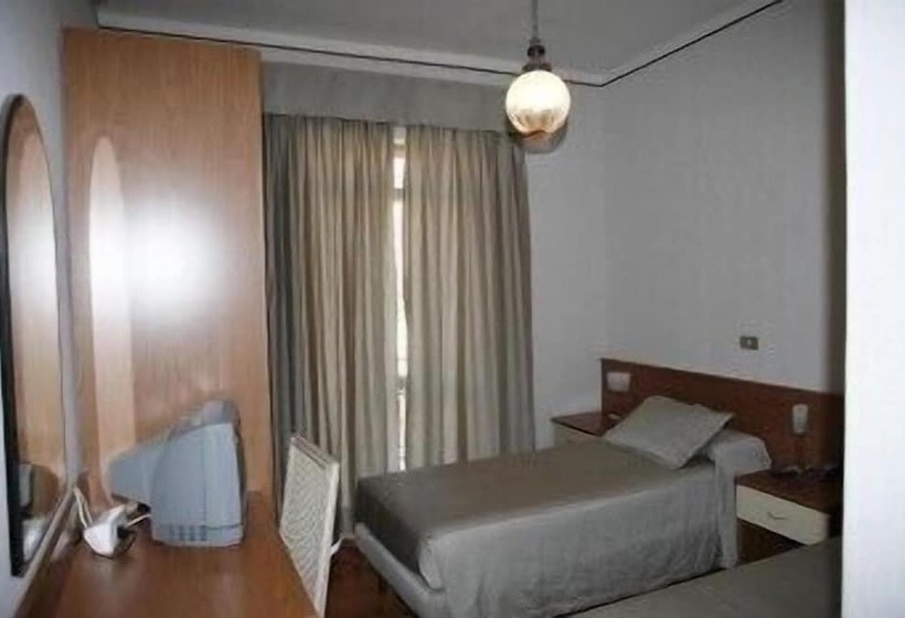 Номер Стандарт Индивидуальный, Albergo Amici