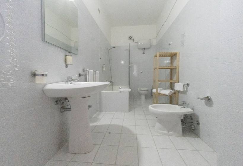Triple Room Sea View, Eden