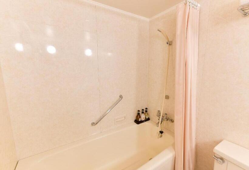 Номер Комфорт, Narita Tobu Hotel Airport