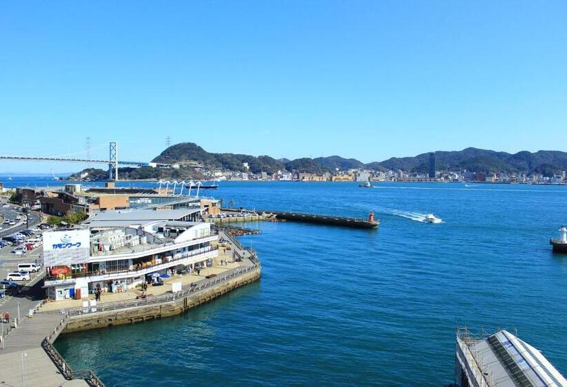 디럭스 룸 바다 전망, Shimonoseki Grand
