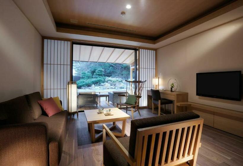 Люкс Премиум, Toba International Hotel Shiojitei