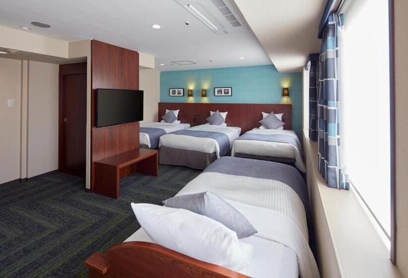 غرفة قياسية رباعية, Mystays Yokohama