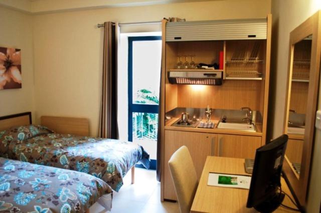 اتاق استاندارد با بالکن, Kappara