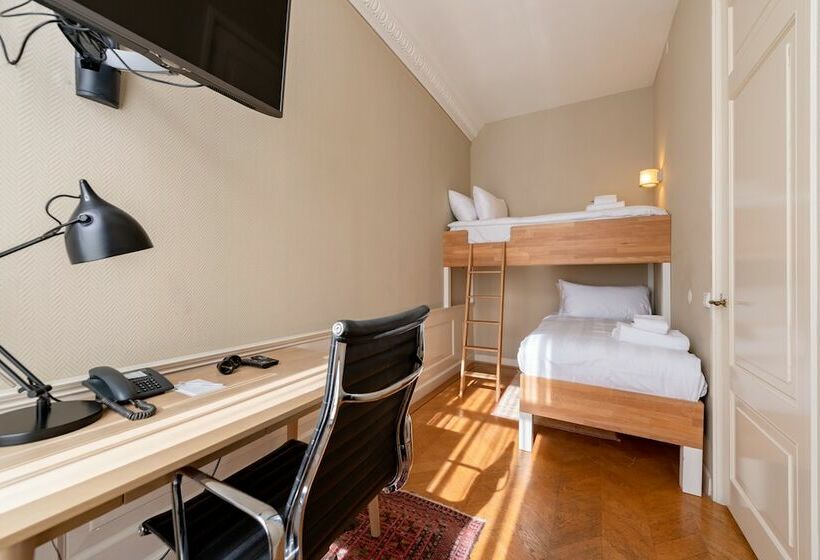 Апартаменты 2 Спальни, Catalonia Vondel Amsterdam