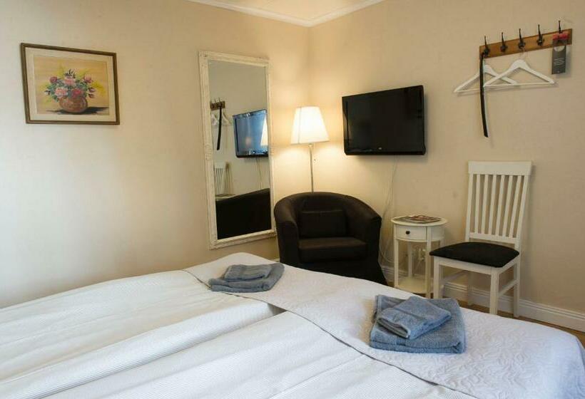 Номер Стандарт, Lilla Hotellet I Nora