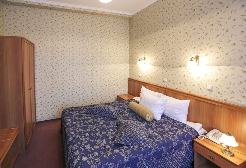 سوییت جونیور, Dnipro