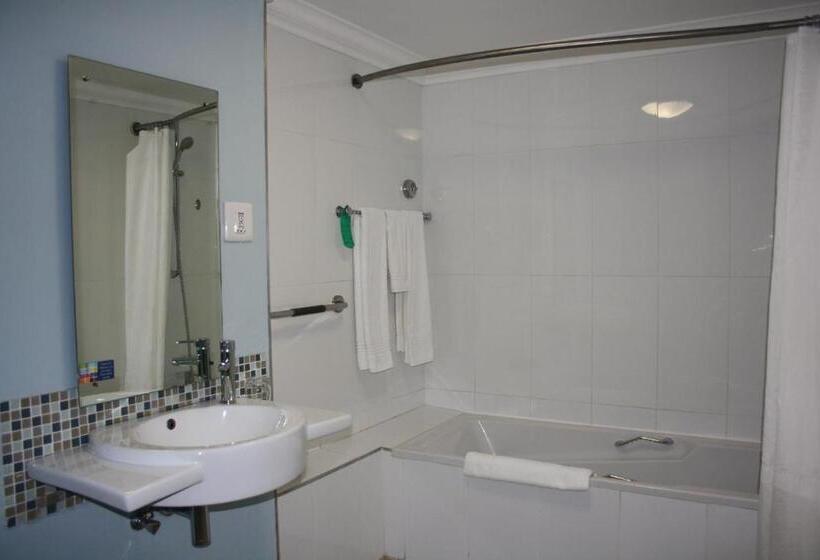 غرفة قياسية لذوى الاحتياجات الخاصة, Saldanha Bay