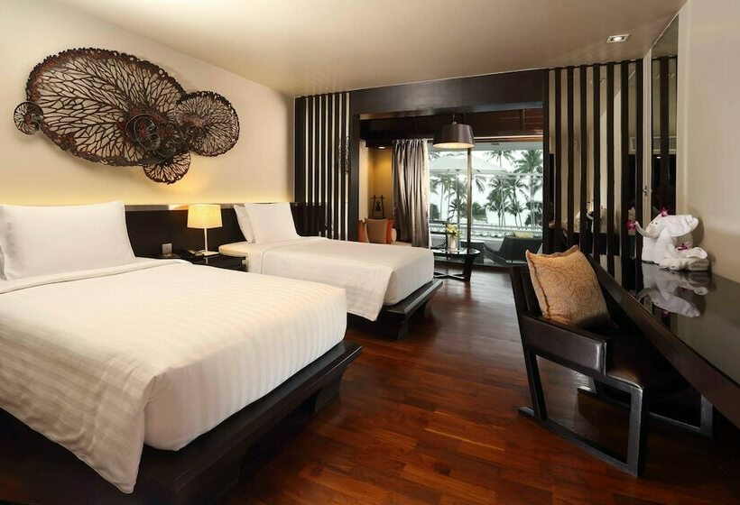 주니어 스위트 바다 전망, Le Meridien Phuket Beach Resort