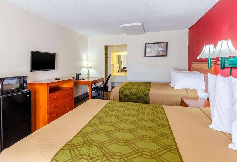 带2个双人床的标准工作室, Econo Lodge
