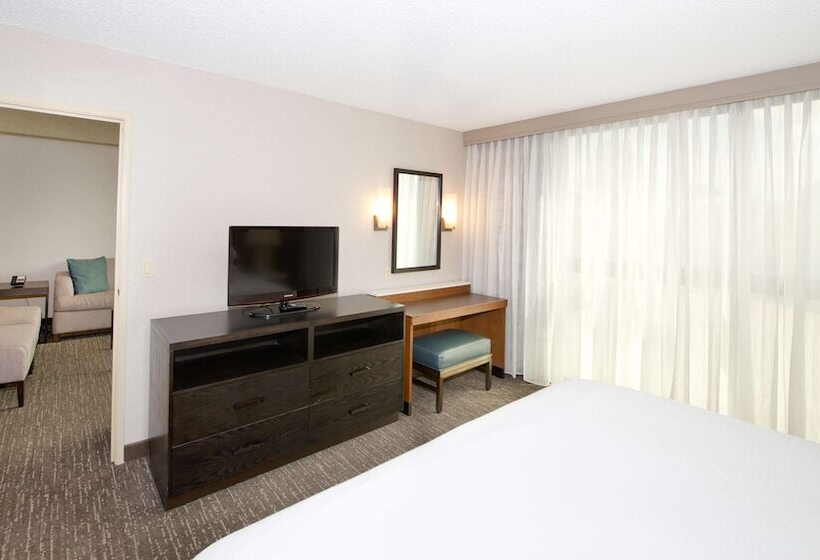 Люкс, Embassy Suites By Hilton Seattle North Lynnwood
